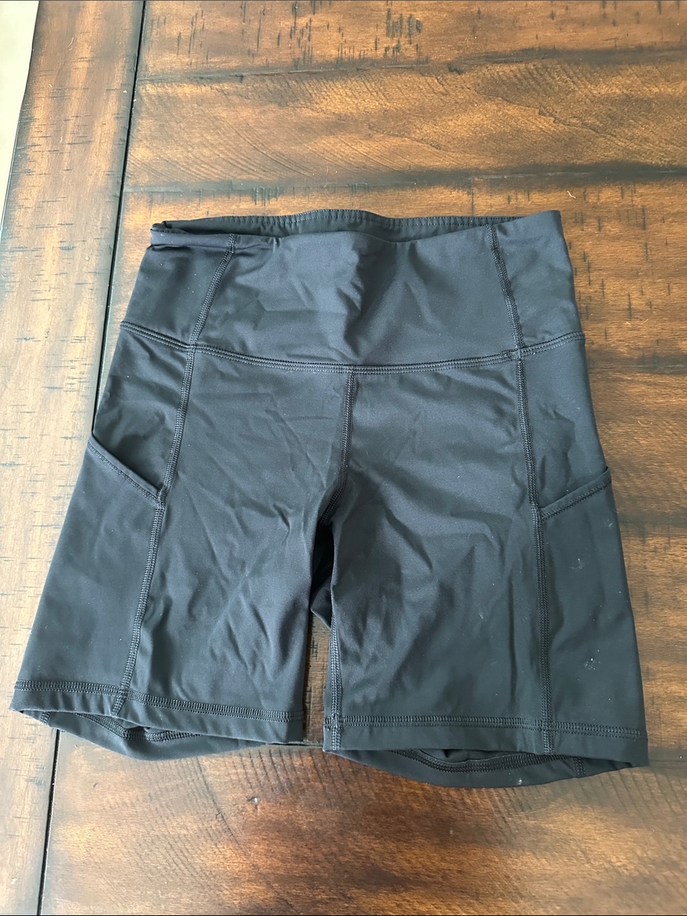 Baleaf 6 in Shorts